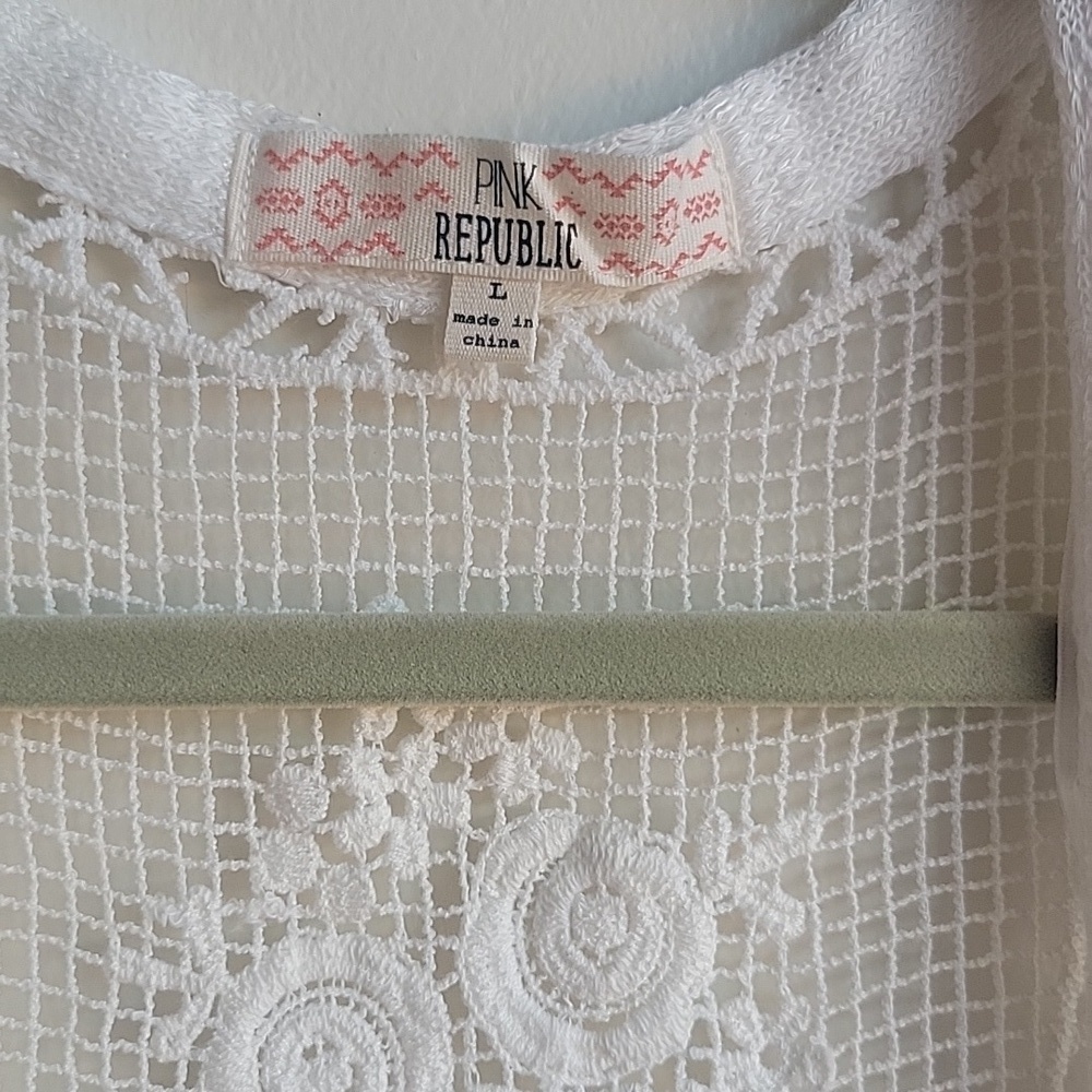Pink Republic White Crochet Cardigan Sz L Good Condition - Picture 2 of 7